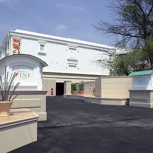 Fine Garden Matsuyama (adults Only) Love hotel